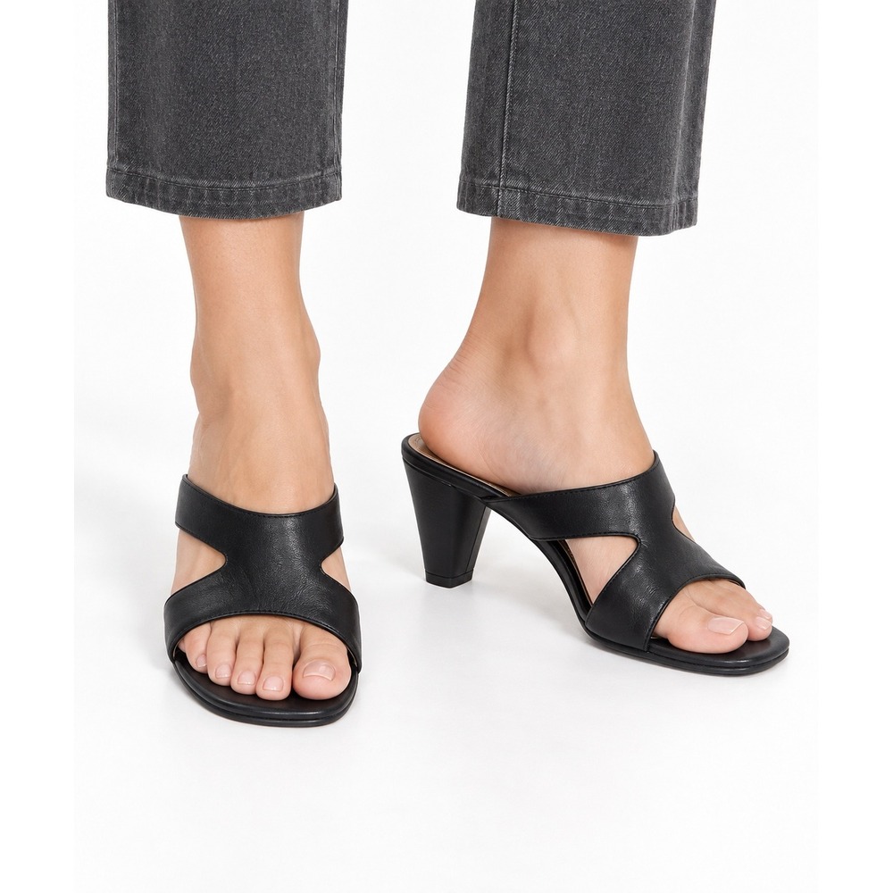 Y2K 90s Minimalist Black Leather Cutout Heeled Mule Sandals Size 10 Retro Indie